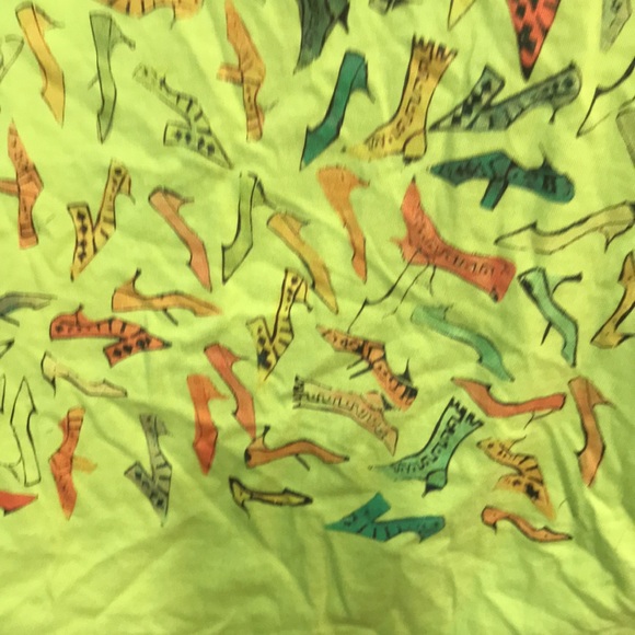 ⚡️FINAL PRICE⚡️ Andy Warhol Limited Edition Shoes Top - Picture 11 of 11